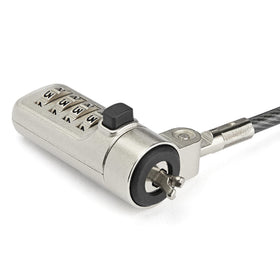 StarTech.com cable detail with vinyl coating showing cut resistance and scratch protection