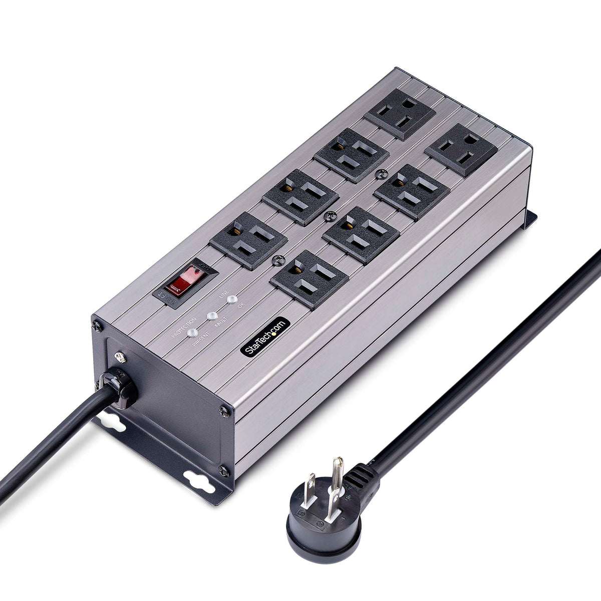 StarTech.com flat plug 8-outlet PDU with eight NEMA outlets for flexible power distribution