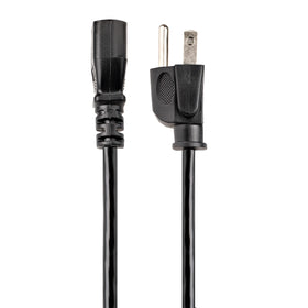 StarTech.com cord connected to PC and monitor in a clean workspace.