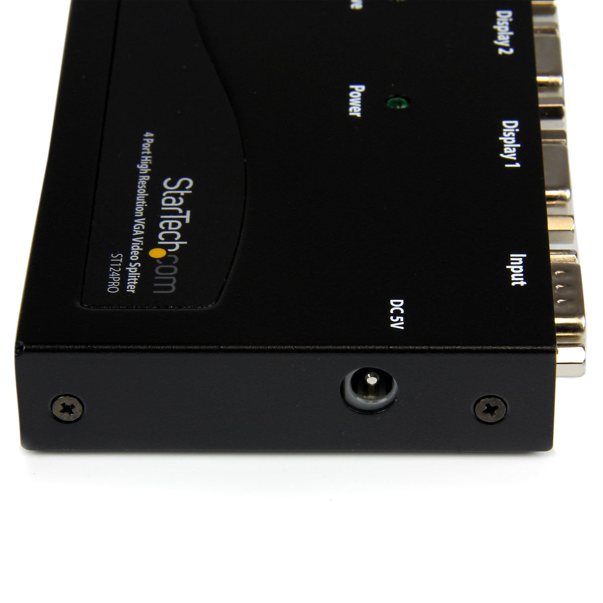 StarTech.com ST124PRO close-up of VGA connector and secure signal transfer for sharp images