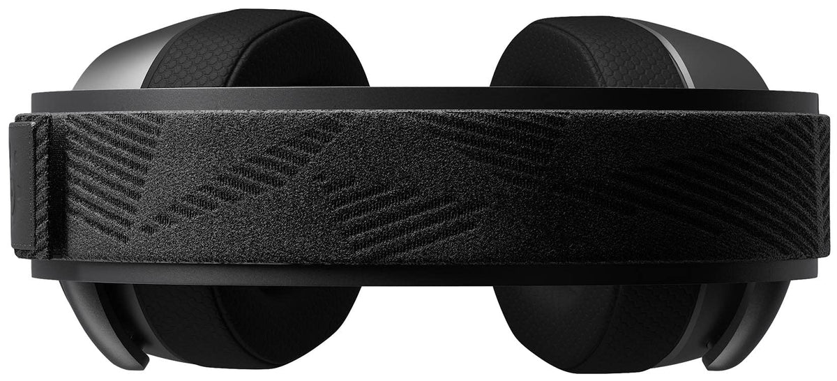 SteelSeries Arctis Pro Wireless comfortable ear cushions designed for long sessions.