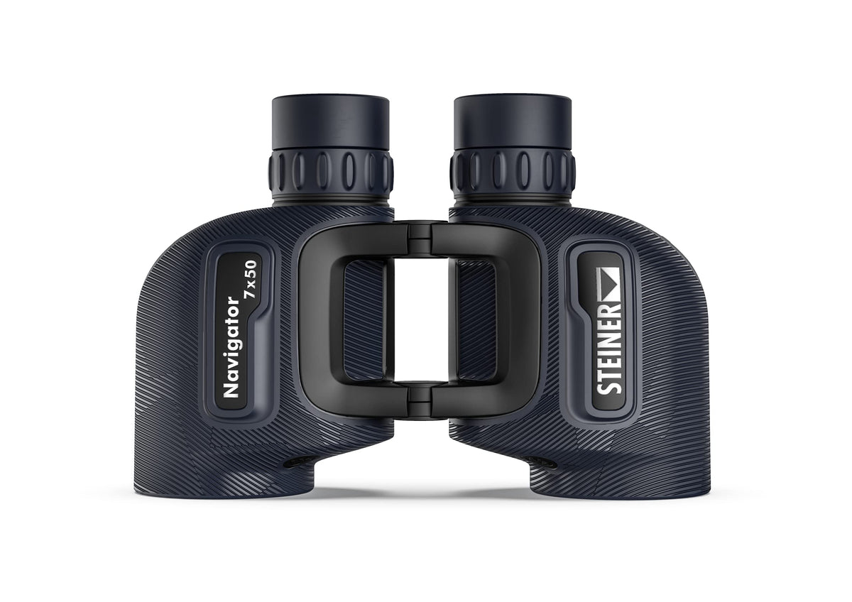 Steiner Navigator 7x50 auto-focus delivers sharp images from 20 m to infinity.
