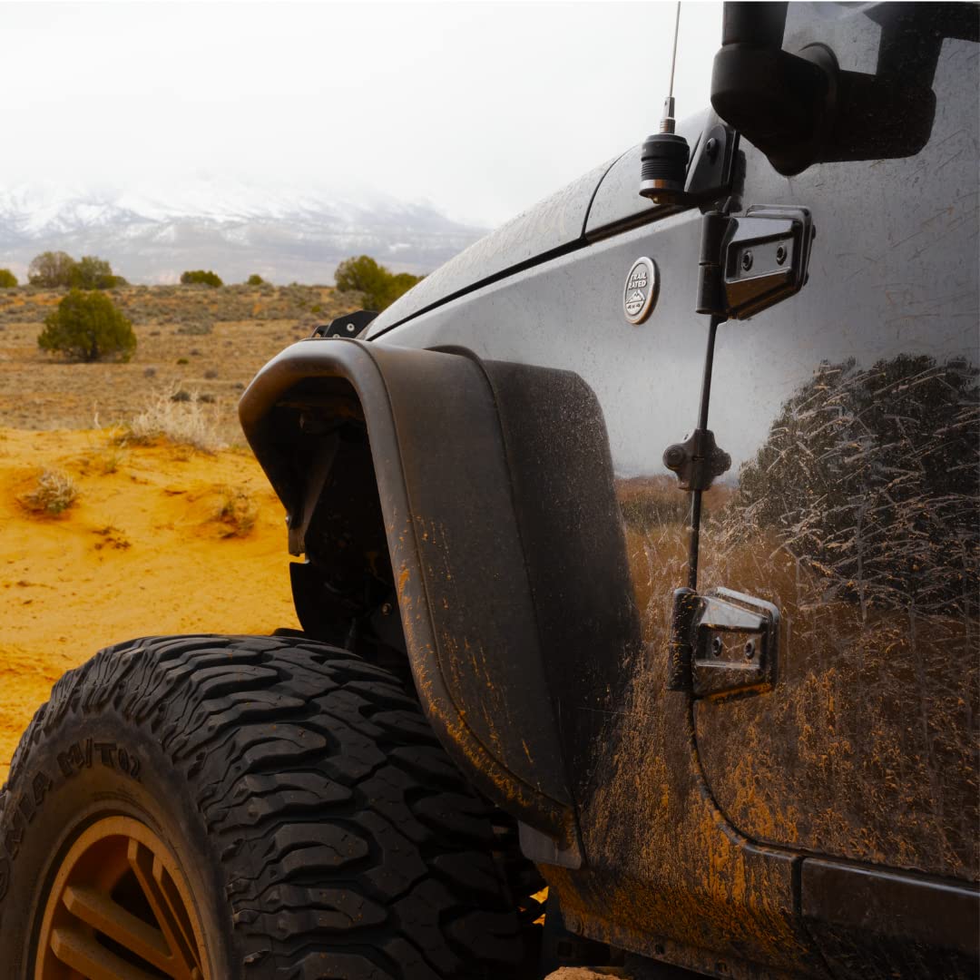 STINGER dual-camera kit designed for JK models with straightforward installation.