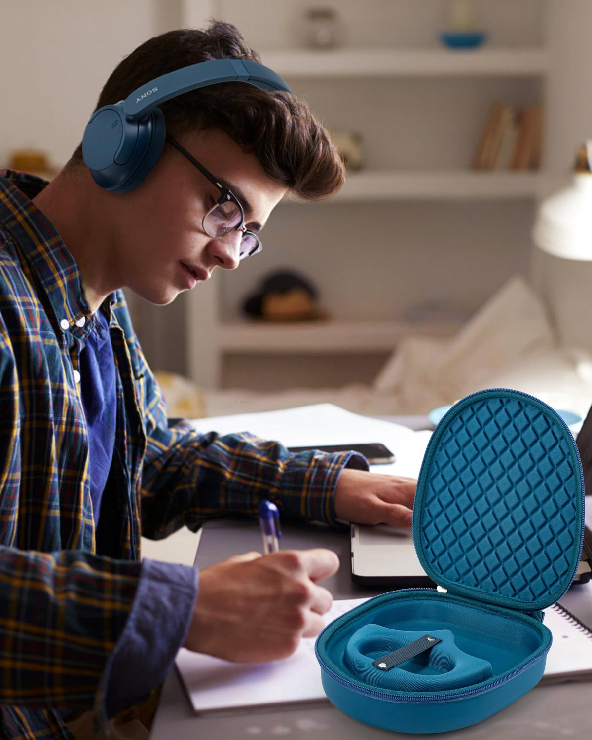 stukcaze case-only packaging clarifies contents for quick decisions