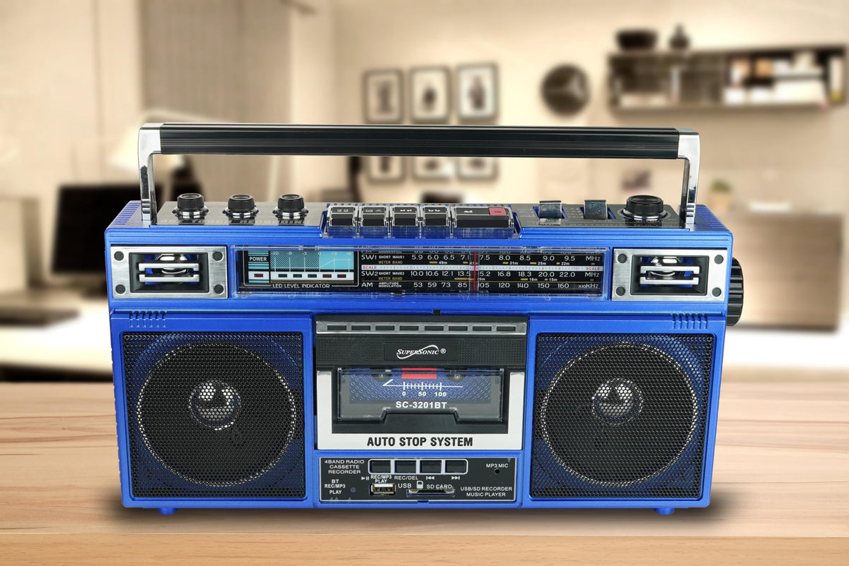 Supersonic SC-3201BT cassette deck close-up showing tape slot and recording function