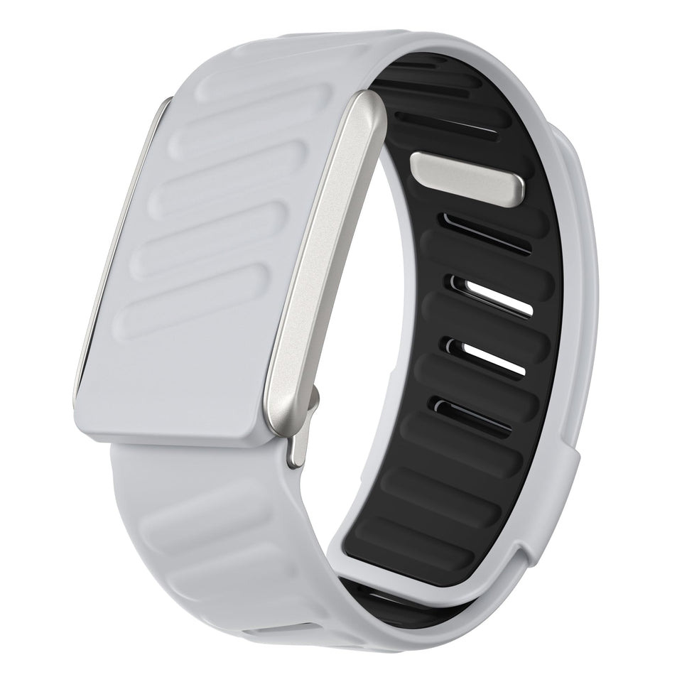 surundo front view of replacement Whoop 4.0 band showing packaging and fit benefit