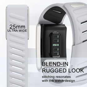 surundo band in pool showing waterproof durability and quick-dry benefit