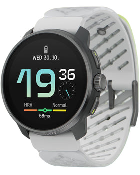 SUUNTO Race S display AMOLED for clear viewing during workouts