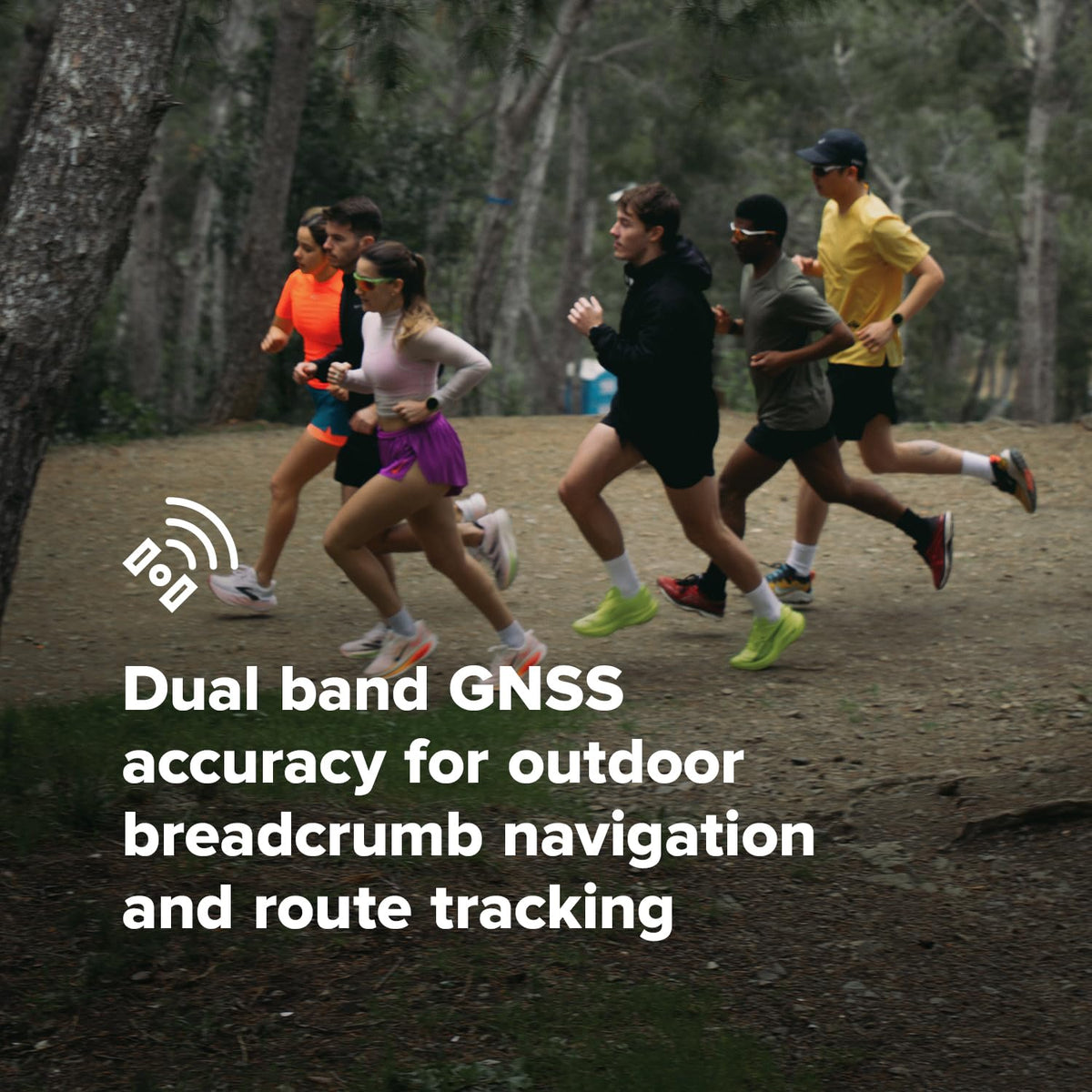 SUUNTO Run lightweight design improves comfort during daily wear and runs.