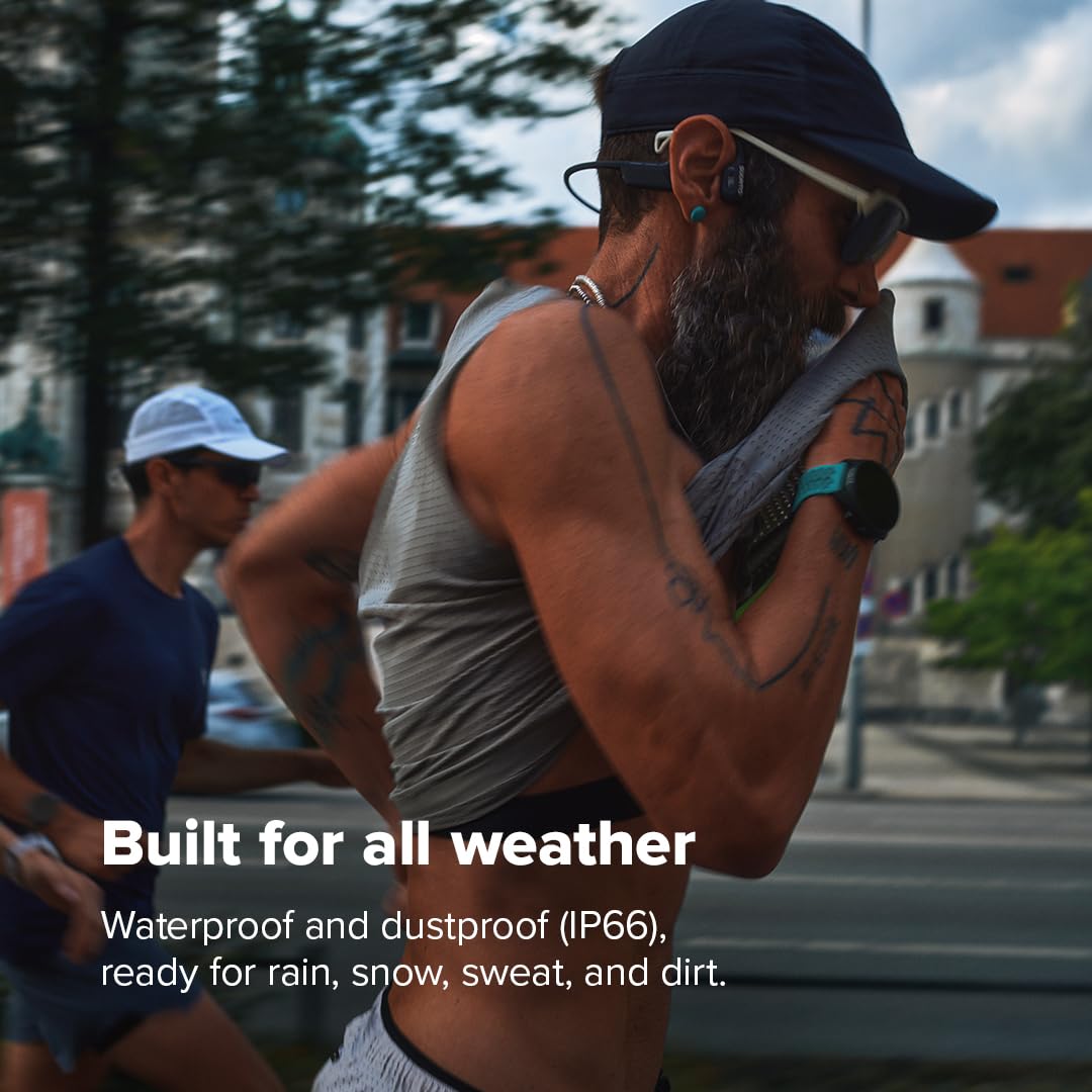 Suunto Wing 2 IP66 waterproof and dustproof design withstands rain.