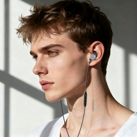 Suyuzrey USB C noiseless transmission maintains audio quality in busy spaces.
