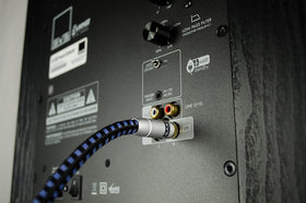 SVS interconnect installed between components demonstrating tidy routing and clarity