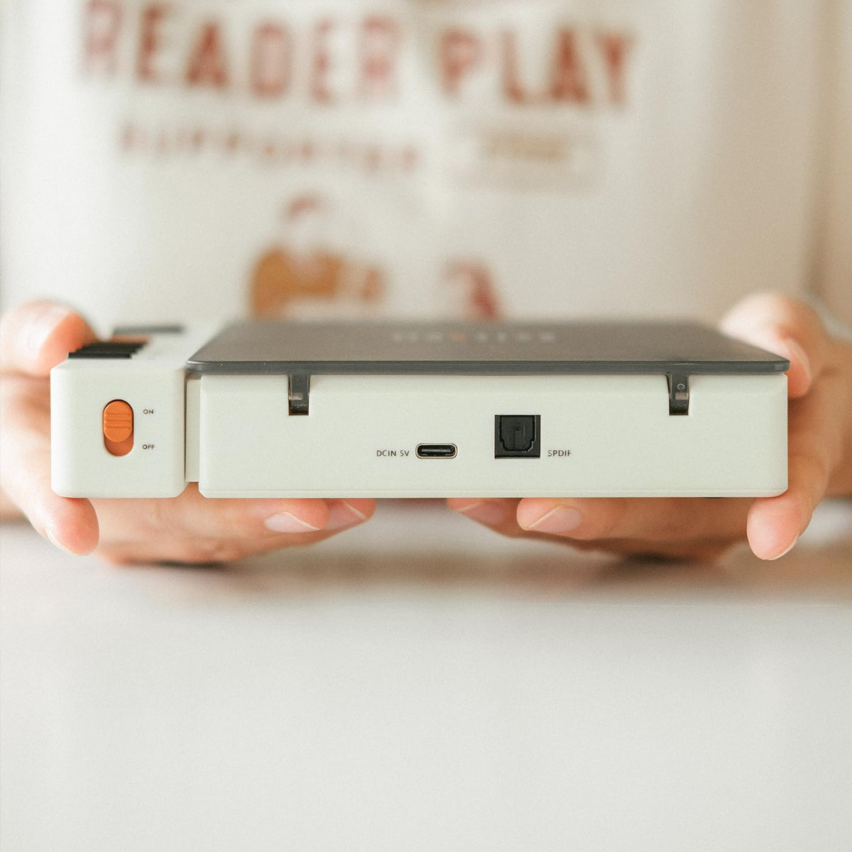 syitren R300 back ports highlight fiber output and flexible connectivity for external devices.
