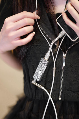 TANCHJIM Luna compact size closeup shows portable on-the-go use