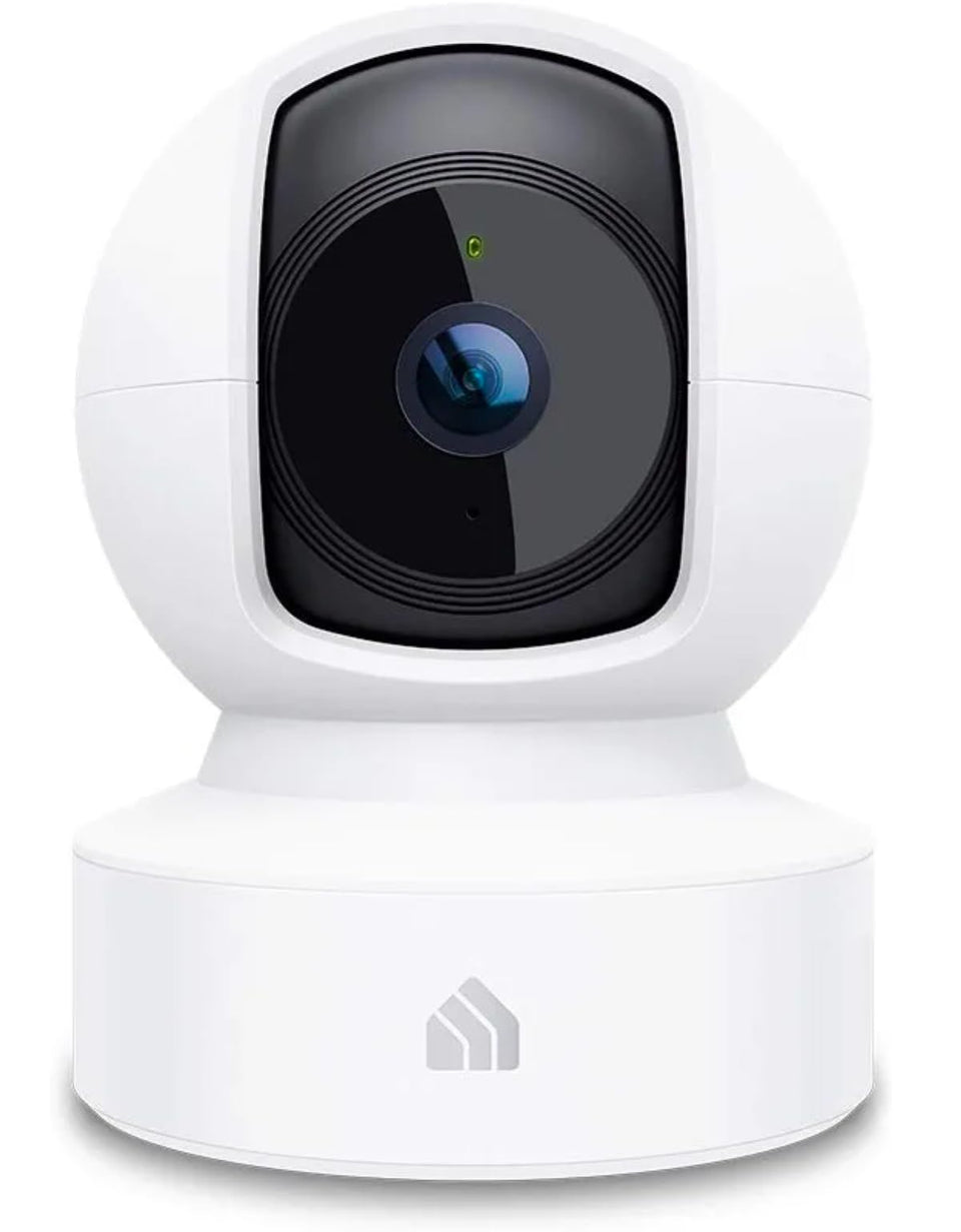 Tapo EC70 front view showing camera housing and pan/tilt mechanism, clear room coverage