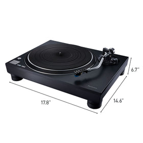 Technics SL-100C sturdy base and feet for stability.