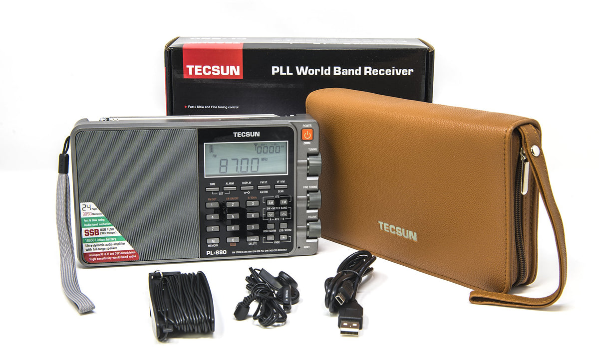 TECSUN PL880 package contents with manual and pouch