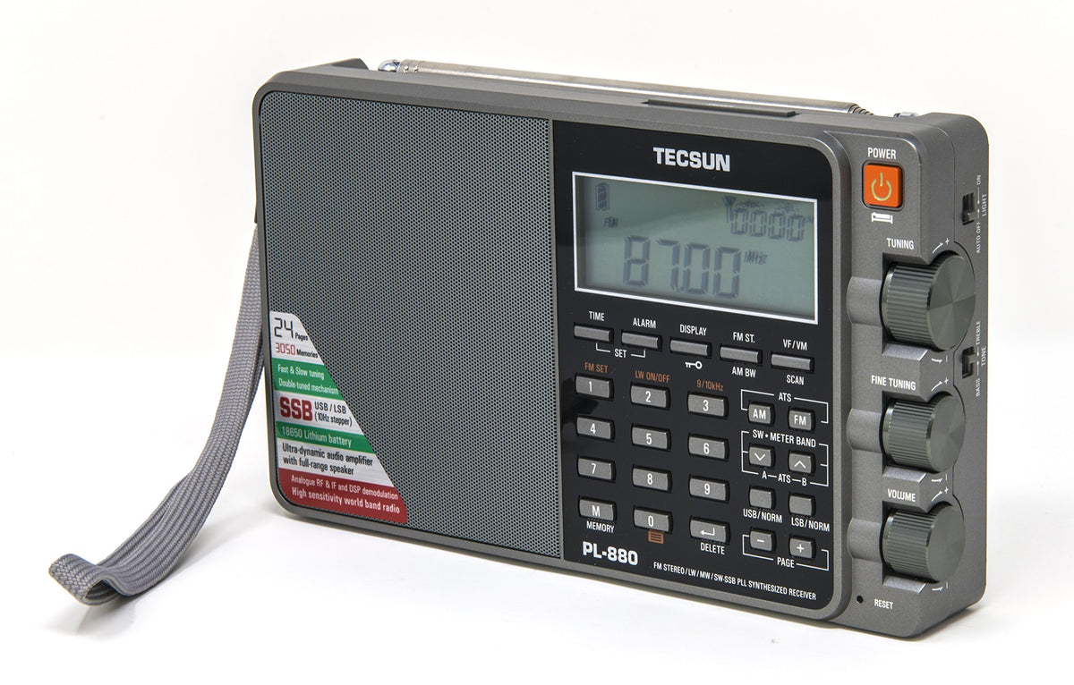 TECSUN PL880 side controls shown for intuitive operation