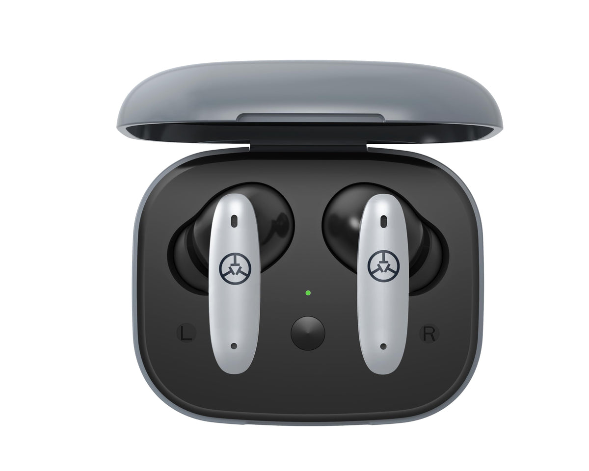 TecTecTec Team8 E touch controls provide fast access to GPS features.