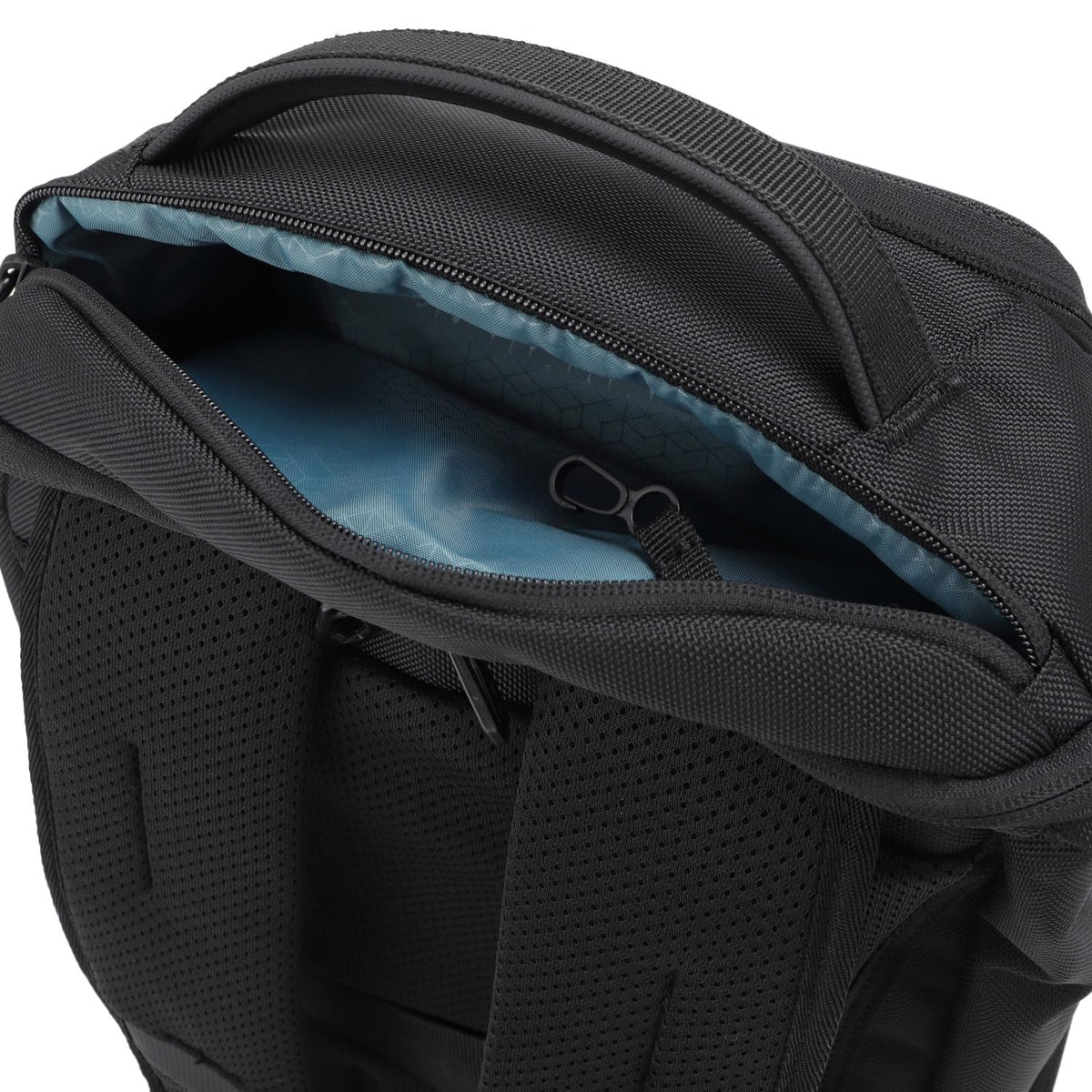 Thule Accent Backpack ergonomic back panel and straps for comfort.