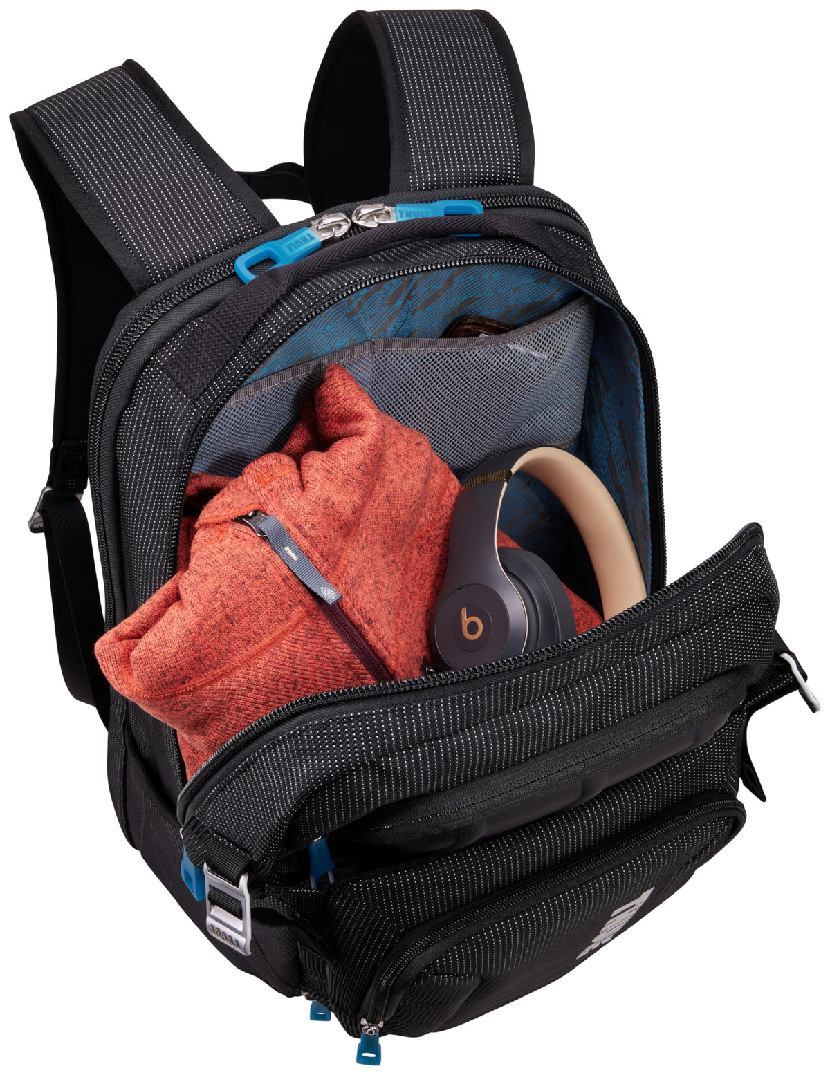 Thule Crossover 32L dedicated iPad sleeve keeps tablet protected