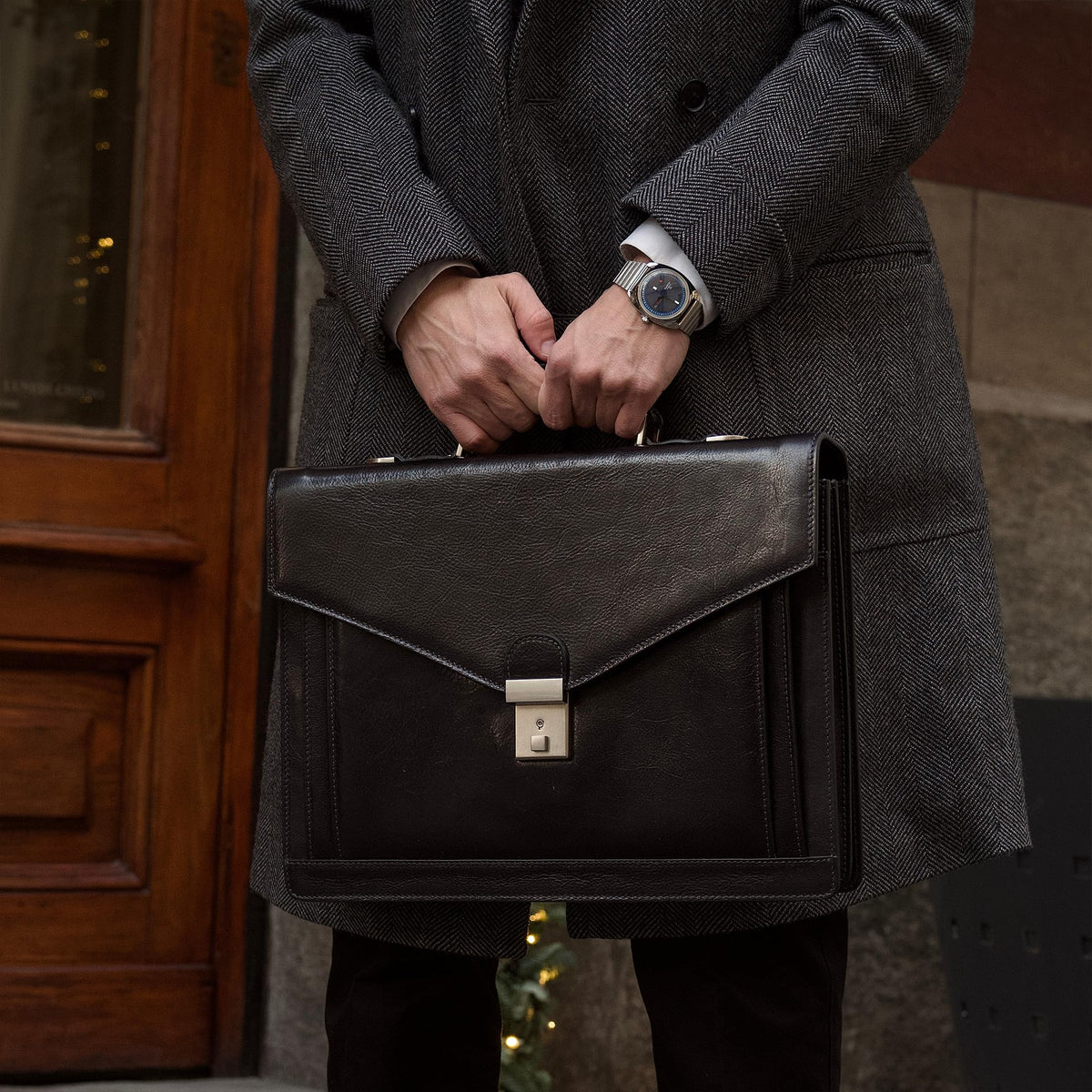 Time Resistance briefcase interior with laptop compartment for organized use.