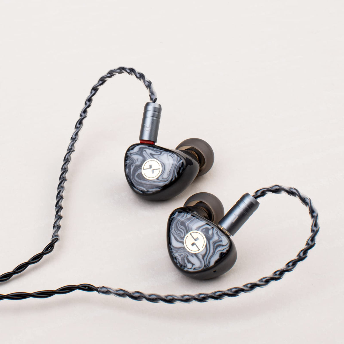 TINHIFI T3 Plus ergonomic fit closeup demonstrates comfortable in-ear design