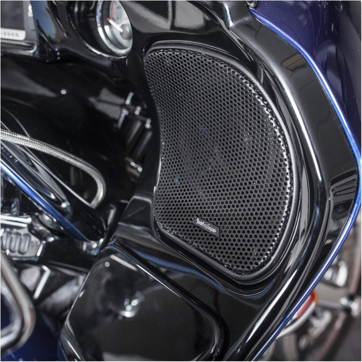 TMS65 25mm dome tweeter close-up for clear road sound.