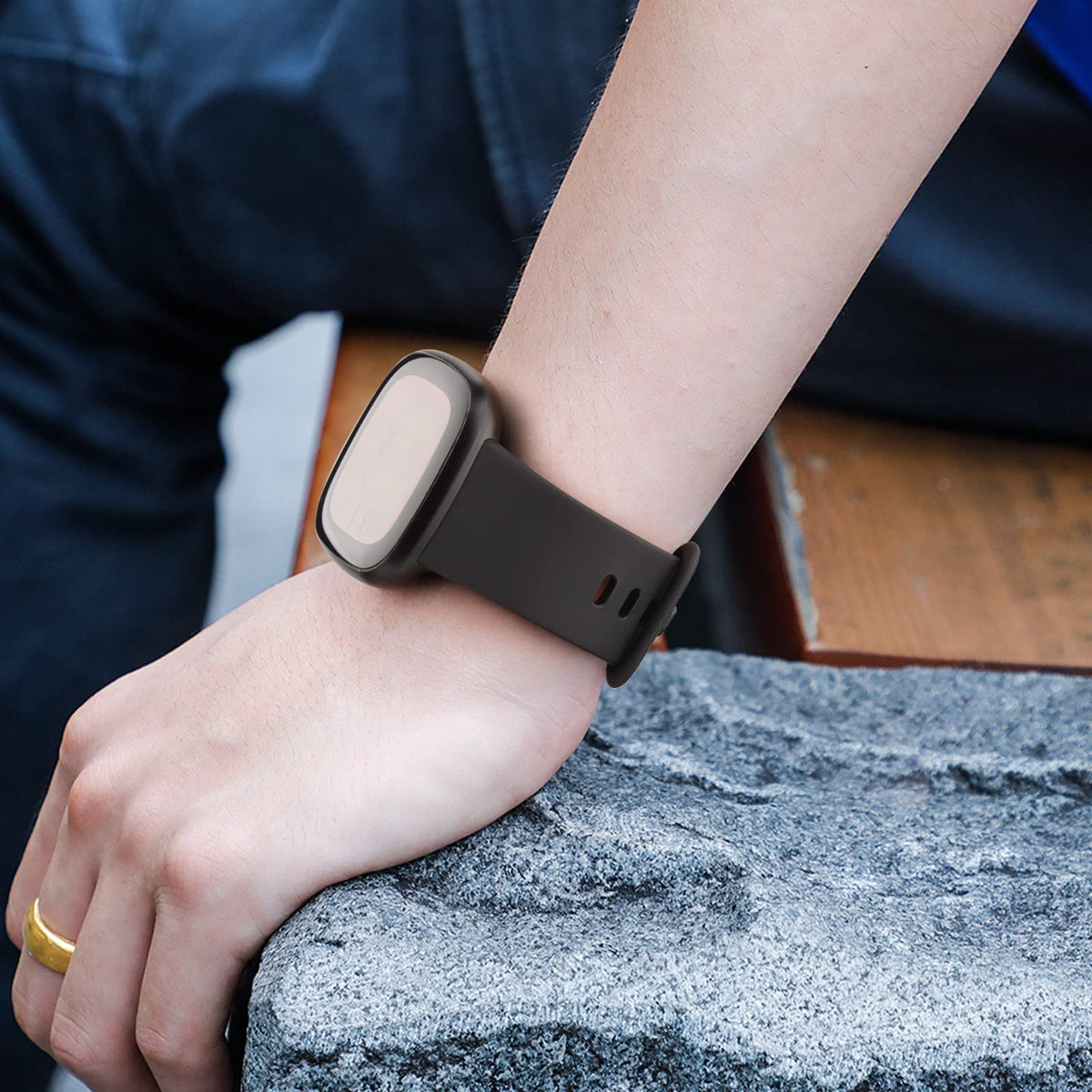 Tobfit Versa3/Sense band durable material for active use