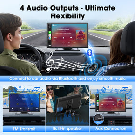 Topexplore screen mirroring in action during a family road trip.