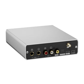 TOPPING E50 II app control screen enabling real-time input/output adjustments and EQ tweaks