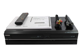 TOSHIBA HDMI cables and AV connections enable easy TV playback