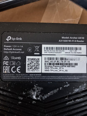 TP‑Link Archer AX10 status LEDs closeup showing operational indicators for troubleshooting