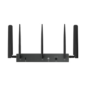 TP-Link ER706W-4G gateway ports highlight multiple Gigabit Ethernet connections.