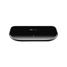 TP-Link TL-SG1005D packaging with quick setup guide.