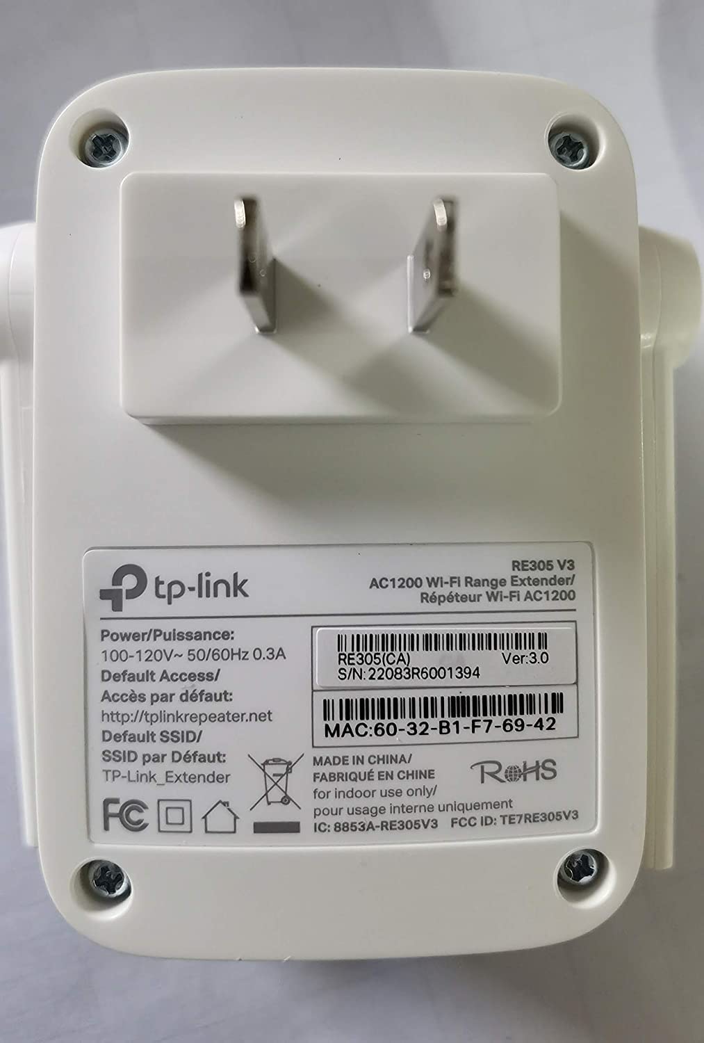 TP-Link RE305 renewed packaging, certified refurbished with warranty.