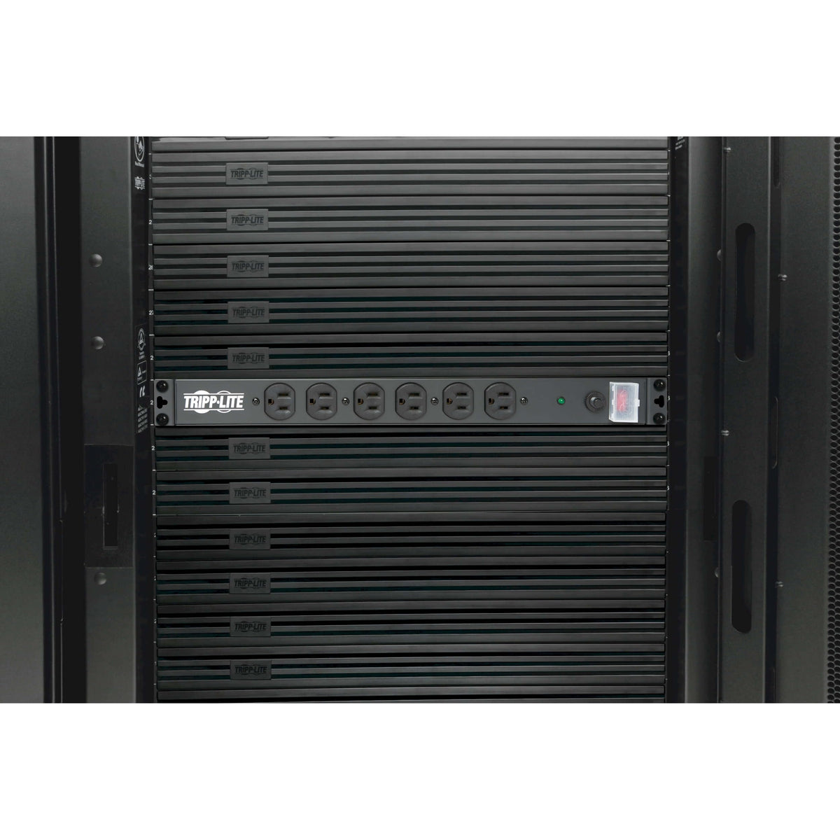 DRS-1215 1U rackmount design saves space in standard 19-inch racks.