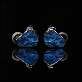 TRUTHEAR ZERO:BLUE2 LCP dome and polyurethane suspension for detailed highs.