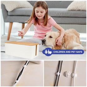 TuweChen three-slot clip holders organize longer cables neatly.
