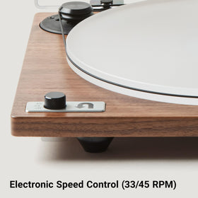 U-Turn Audio Orbit Special Gen 2 tonearm close-up shows smooth tracking