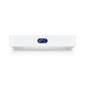 Ubiquiti Cloud Gateway Ultra multi-wan, flexible internet management and load balancing.