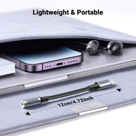 UGREEN compatibility range with iPhone and iPad simplifies daily use.