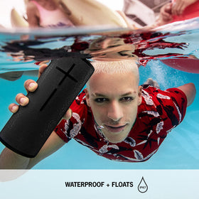 Ultimate Ears Megaboom 3 Magic Button enables quick playback control on the speaker
