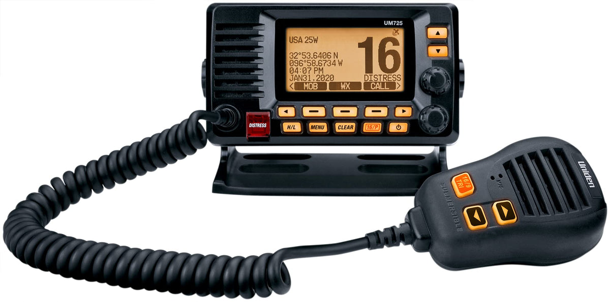 Uniden UM725BK IPX8 waterproof radio withstands spray and immersion