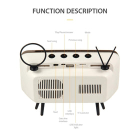 UnnFiko retro decorative design adds desk flair.