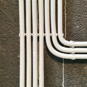 uxcell temperature-range loom withstands -22 to 212 degrees Fahrenheit