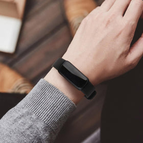 Vancle Inspire 3 band packaging close-up, great value and ready to wear