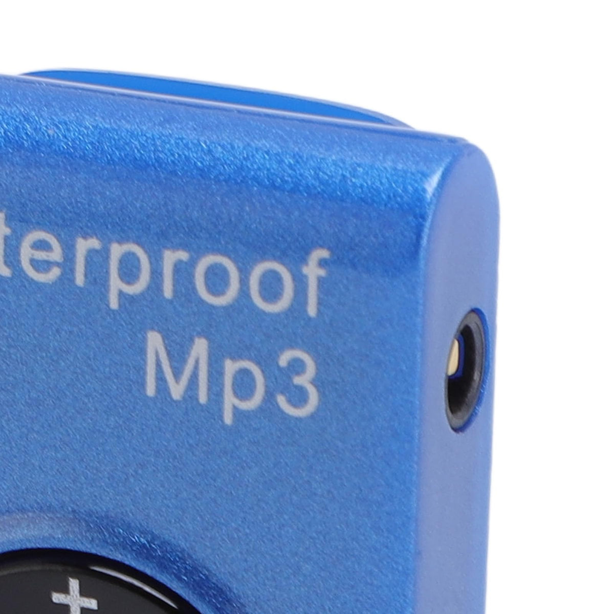 VBESTLIFE waterproof MP3 player ideal for water sports scenarios.