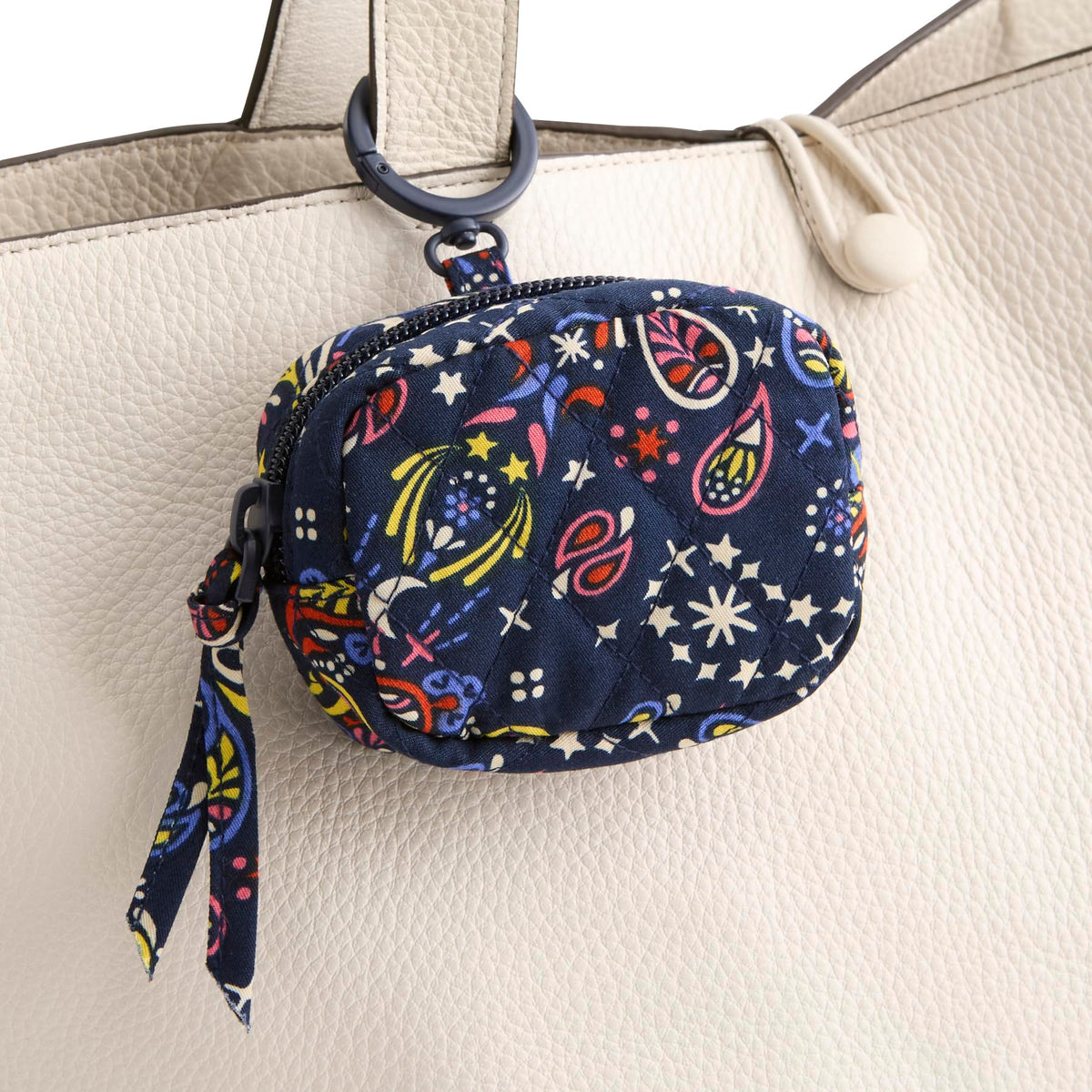 Vera Bradley zipper and gusset close-up illustrating durable closure and storage