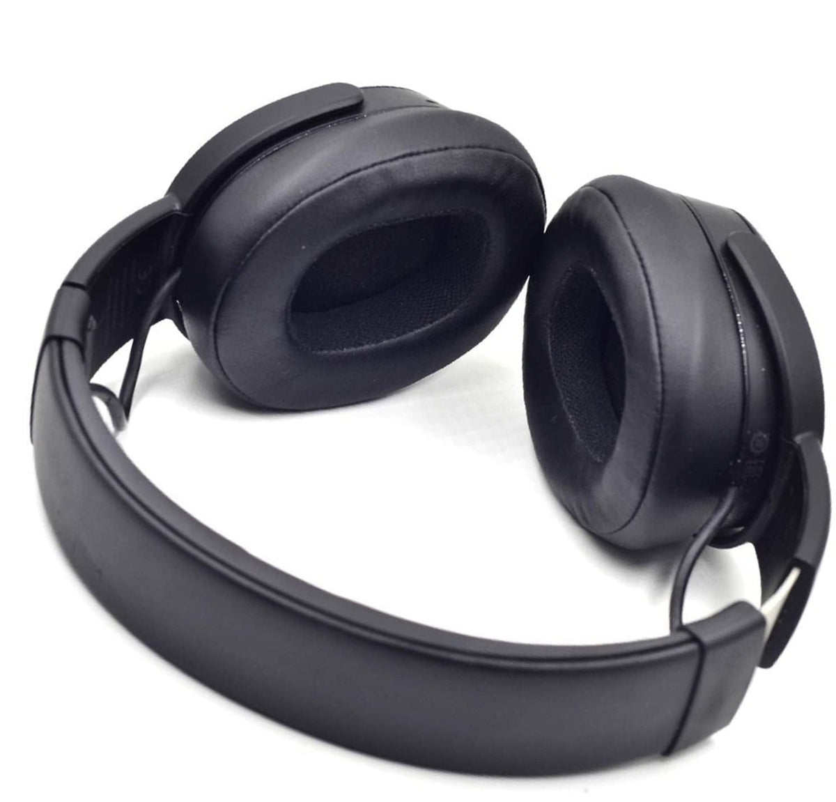 VEVER ear pads installed on Venue Wireless for quick replacement
